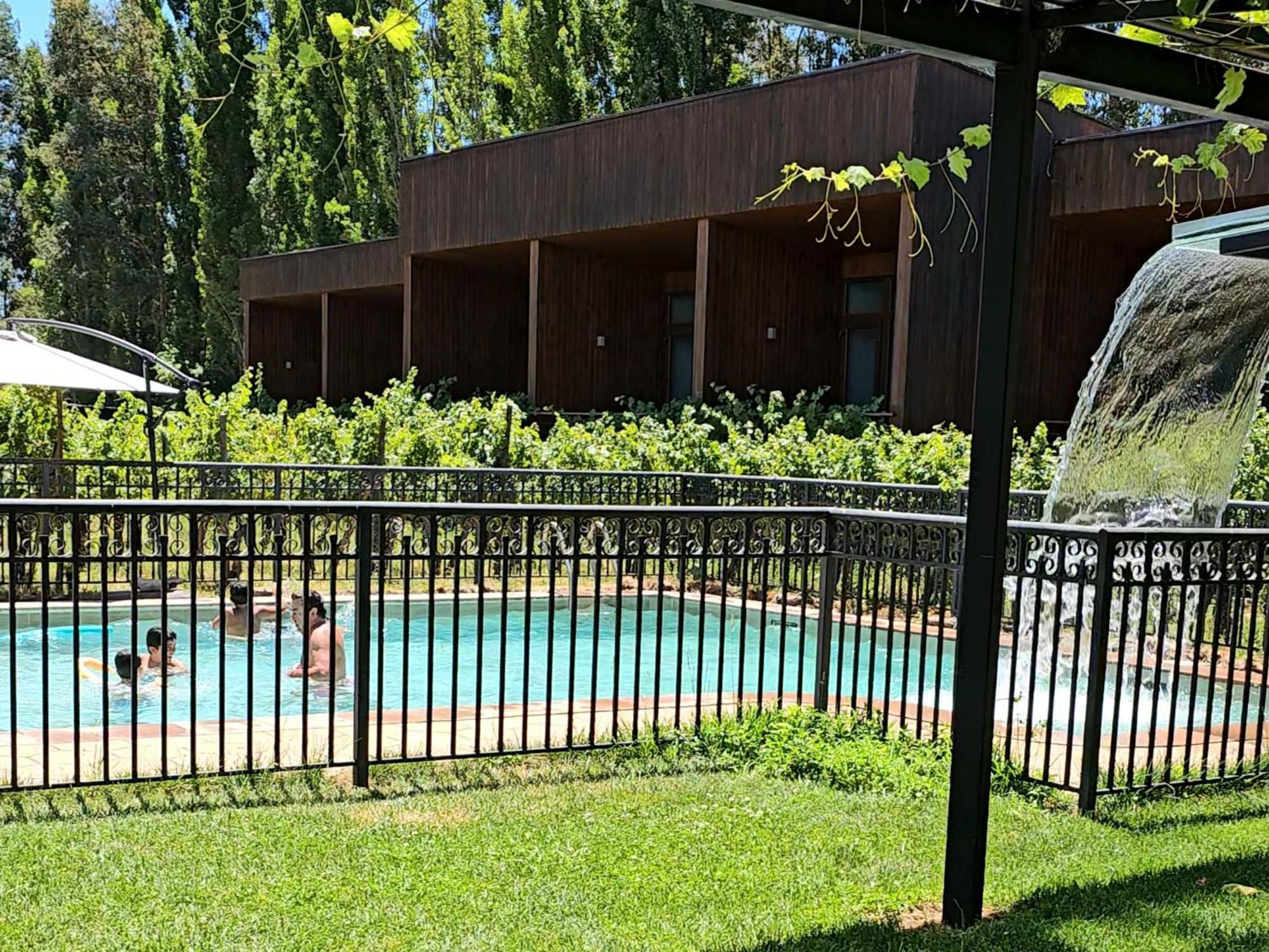 Hotel Parronales Santa Cruz Zewnętrze zdjęcie